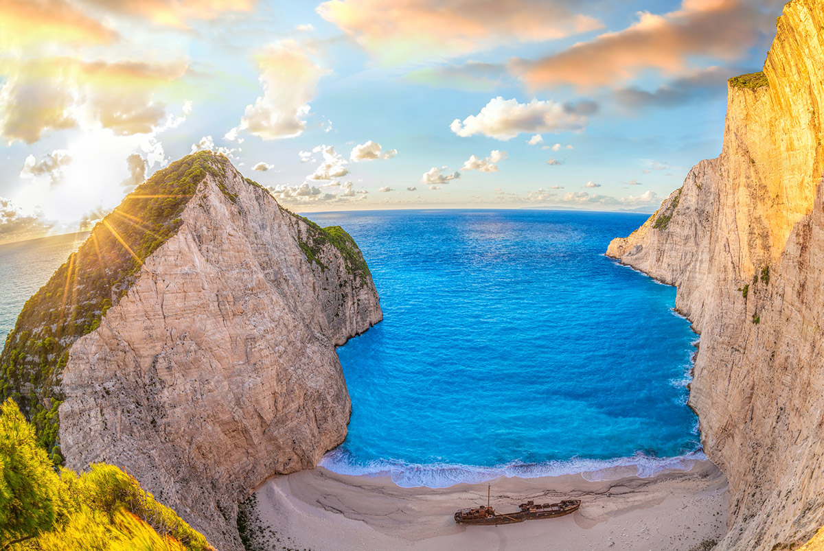 Shipwreck-Beach